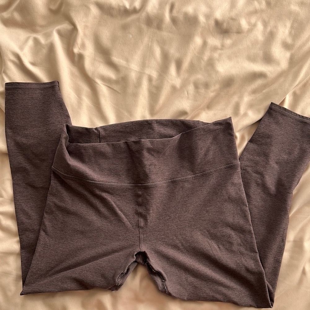 Vuori grey purple Leggings Athletic Performance Bottoms
